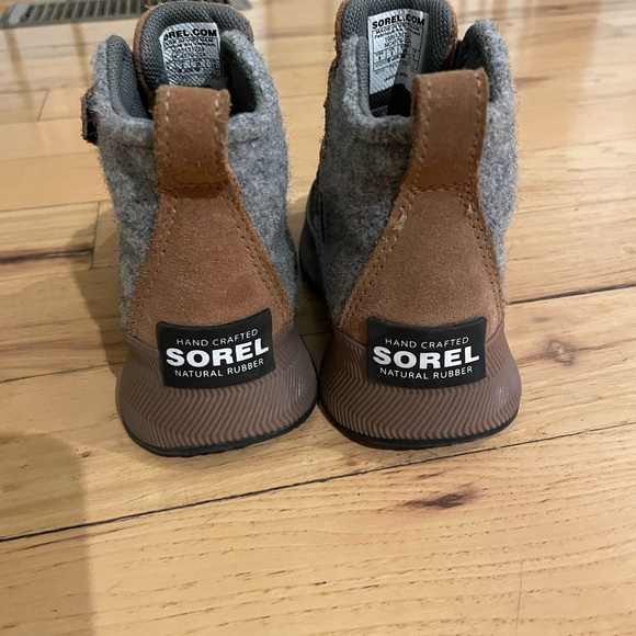 Sorel Toddler Out N About Boot - Picture 3 of 5
